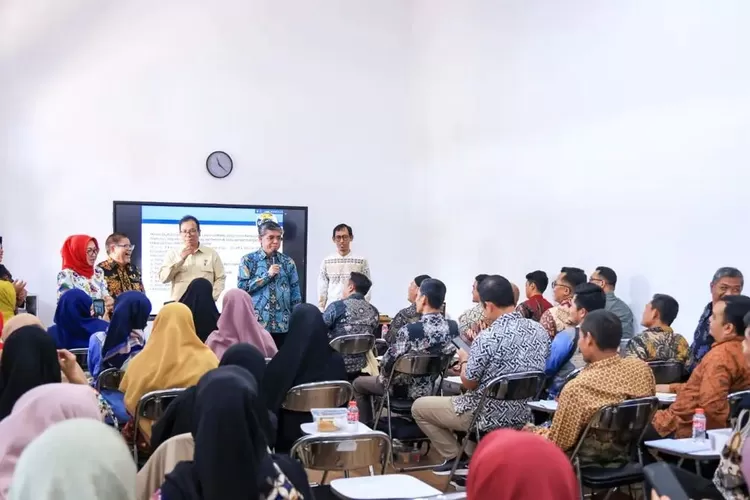 sabung ayam deposit pulsa tanpa potongan Kemenaker Genjot Talenta AI dan Startup Digital, Siapkan SDM Siap Kerja Hadapi Disrupsi Teknologi - Sapos