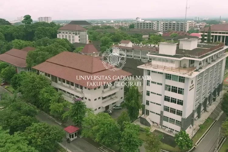 TOP 10 Universitas Terbaik Di Indonesia 2023 Versi Webometrics! Kampus ...