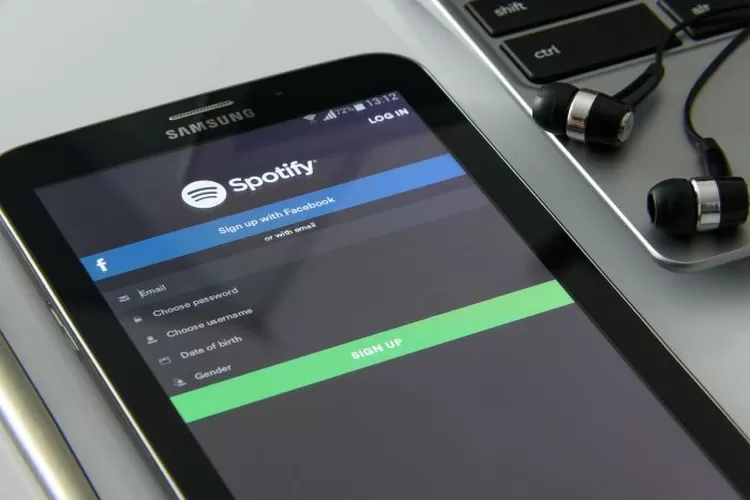 Musisi Indonesia Yang Lagunya Paling Sering Diputar Di Spotify, Cek ...