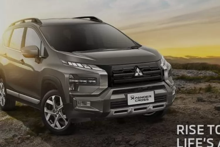 Komparasi Mobil Mitsubishi: Xpander Vs Xpander Cross, Mana Yang Menjadi ...