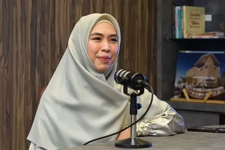 Kisah Inspiratif Keajaiban Doa Yang Dirasakan Ustadzah Oki Setiana