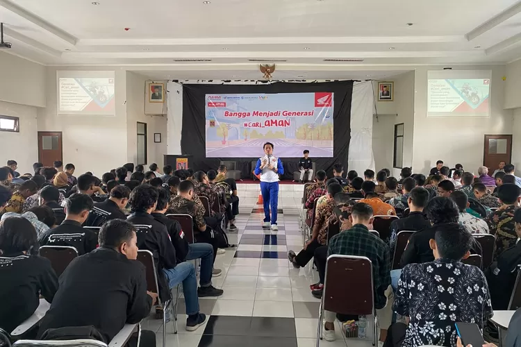 AHM Ajak Ribuan Mahasiswa Jadi Generasi Peduli Keselamatan - Radar Jogja