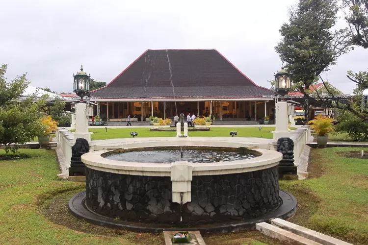Puro Pakualaman: Tersembunyi di Wilayah Kekuasaannya, Istana Adipati Paku Alam Memukau Pengunjung