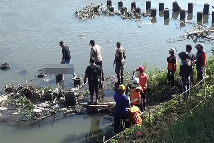 Warga Sukoharjo Digegerkan Penemuan Mayat Misterius Mengapung Di Sungai ...