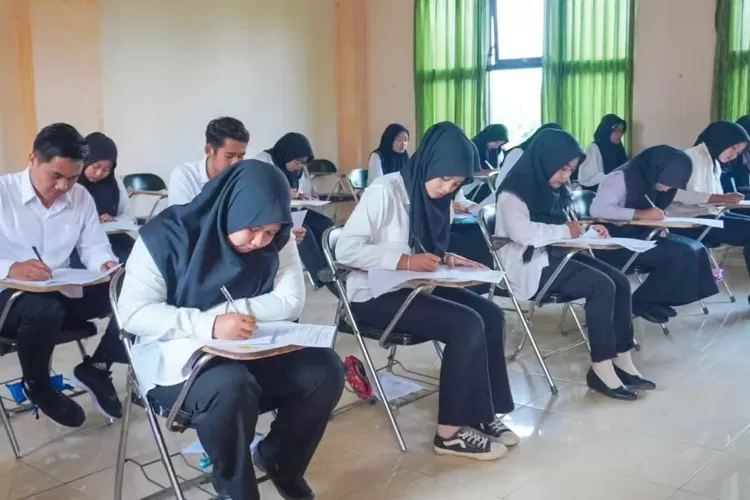 Sedikit Warga Pacitan Diterima Ptn Lulusan Sman Persen Smkn Hanya