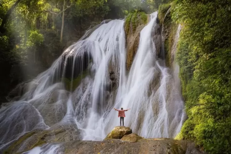 Wisata Curug Bibijilan Sukabumi Rasakan Liburan Dengan View Air Terjun Yang Bertingkat