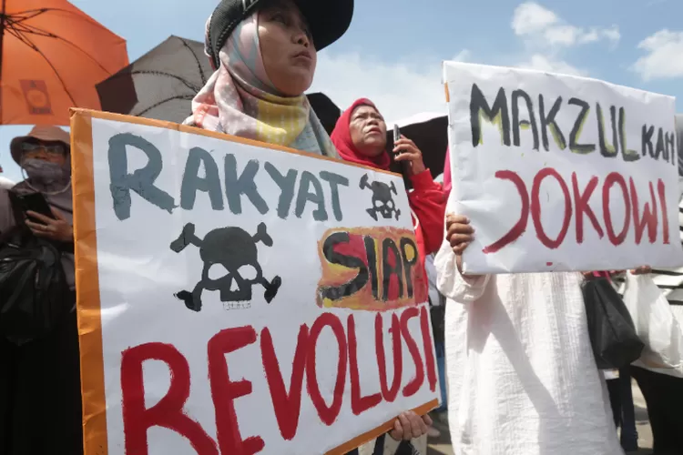 Demo Di Depan DPR, Dukung Hak Angket Pemilu 2024 Dan Pemakzulan Jokowi ...