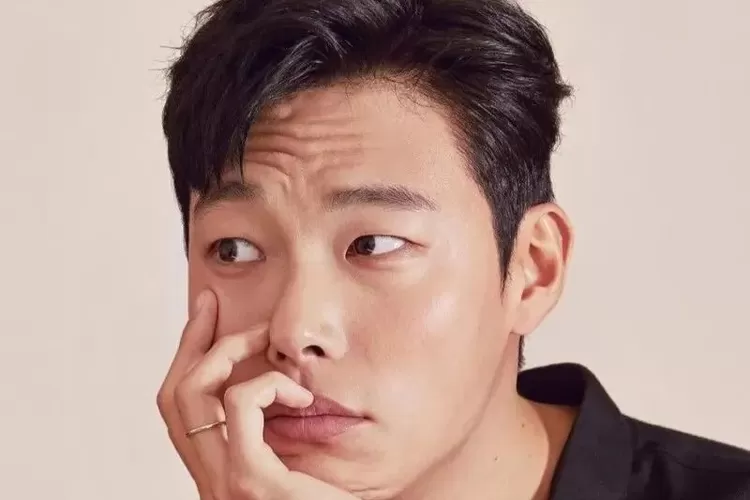 Ryu Jun Yeol Akhirnya Buka Suara Tentang Perseteruan Han So Hee dan