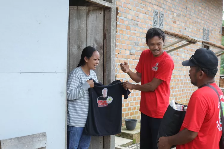 Petebu Pendukung Ganjar Gandeng Petani Tebu Lampung Tengah Dorong ...