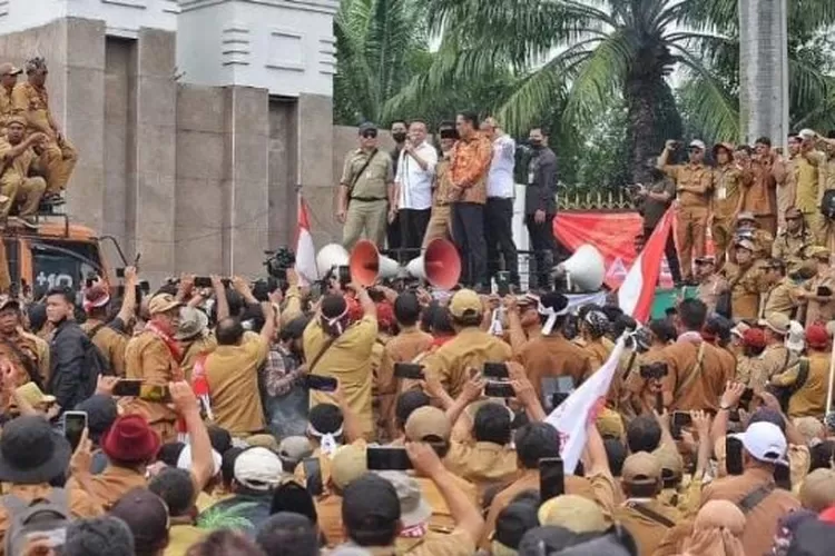 Rekomendasi Rakernas III PDIP, Dorong Jabatan Kades 9 Tahun Untuk 2 ...