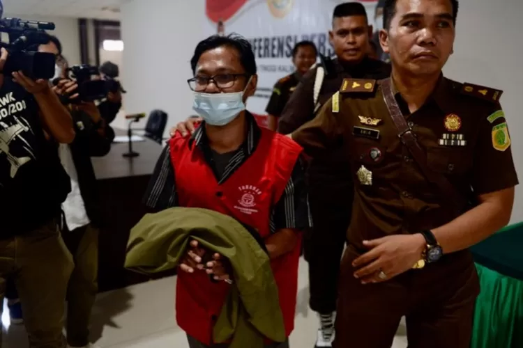 Buronan Kasus Korupsi Ditangkap Kasus Pembangunan Asrama Sekolah Di ...