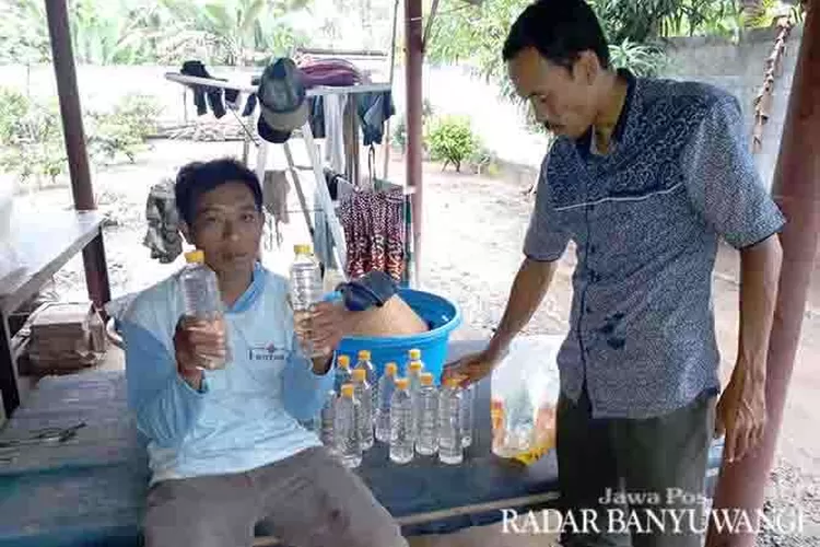 Marak Arak Botol Plastik Tutup Kuning Radar Banyuwangi