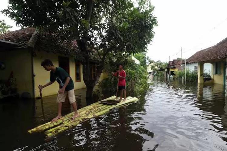 Normalisasi Kali Tidak Cukup, Kapasitas Sungai Rejoso Harus ...