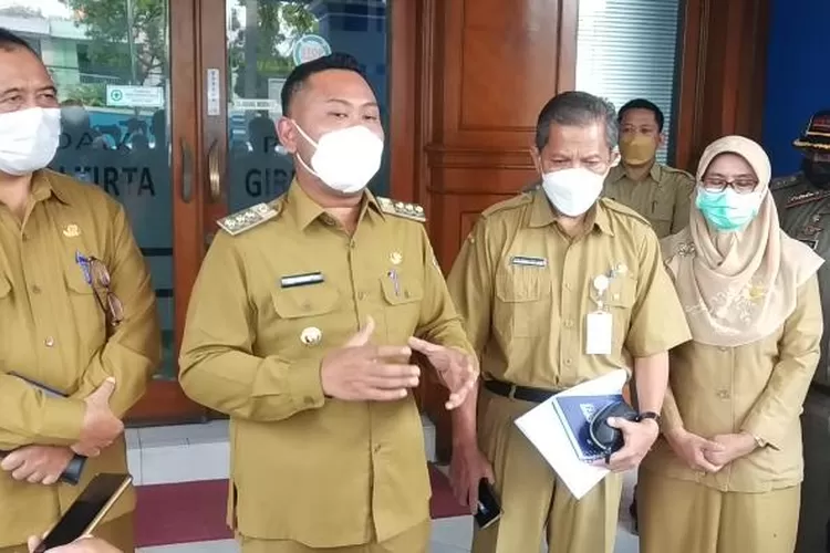 Bupati Yani Pastikan Evaluasi PDAM Giri Tirta Dan Pelayanan Prima ...