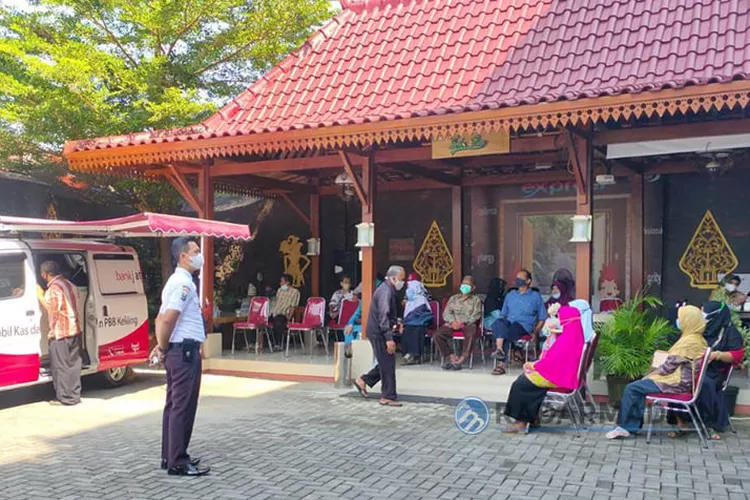 Bank Jatim Luncurkan Program Layanan Pensiunan - Radar Madiun