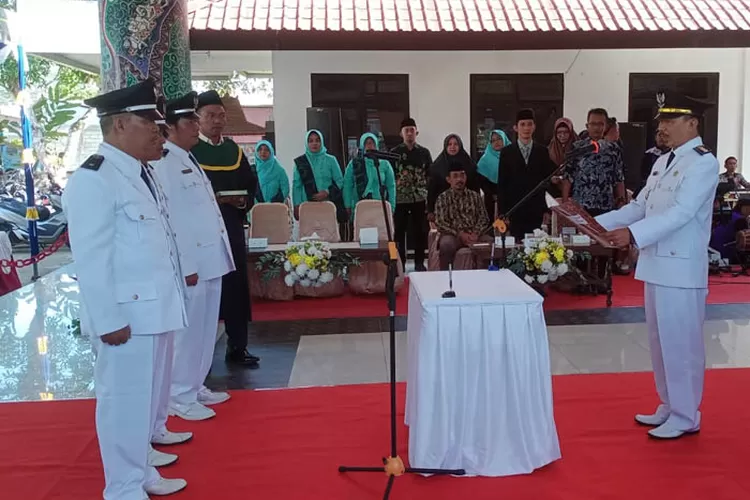 Dua Pasutri Bersaing Rebutan Kursi Kades - Radar Madiun