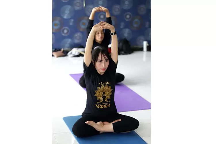 Senam Yoga Cocok Untuk Pemanasan Sebelum Workout Radar Mojokerto