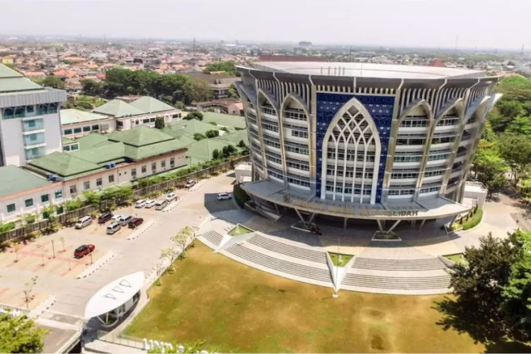 Tiga Kampus Swasta Masuk Daftar 16 Universitas Terbaik Di Indonesia