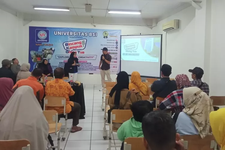 Universitas Bsi Kenalkan Kehidupan Kampus Lewat Bkot Ke Orang Tua Maba Kampus Republika