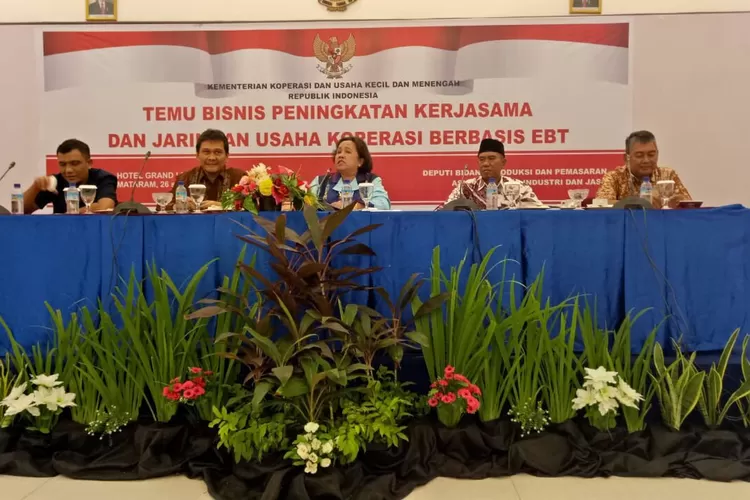 Kemenkop Dan UKM Perkuat Daya Saing KUMKM Industri Kreatif - Suara Merdeka