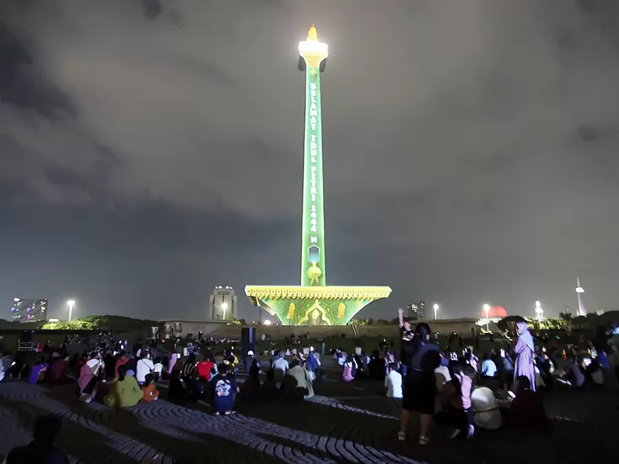 Atraksi Video Mapping Di Monas