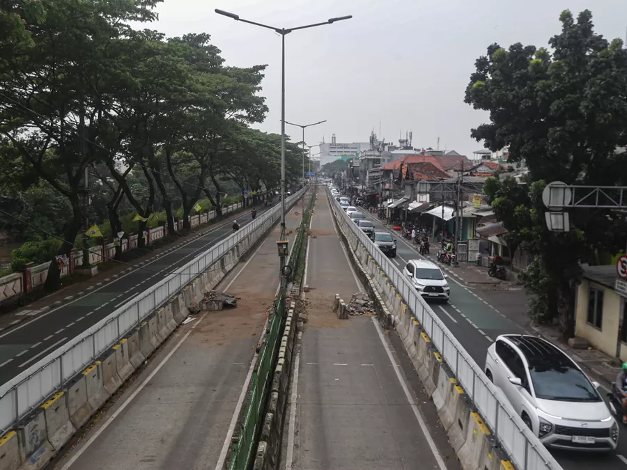 Pembangunan LRT Jakarta Fase 1B