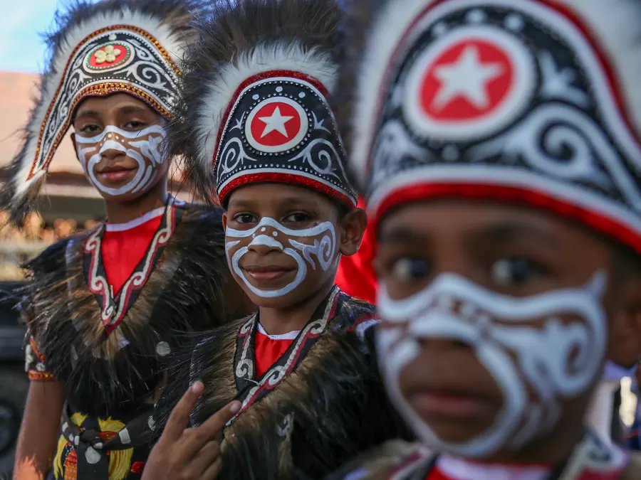 Pawai Budaya HUT Pekabaran Injil Di Tanah Papua