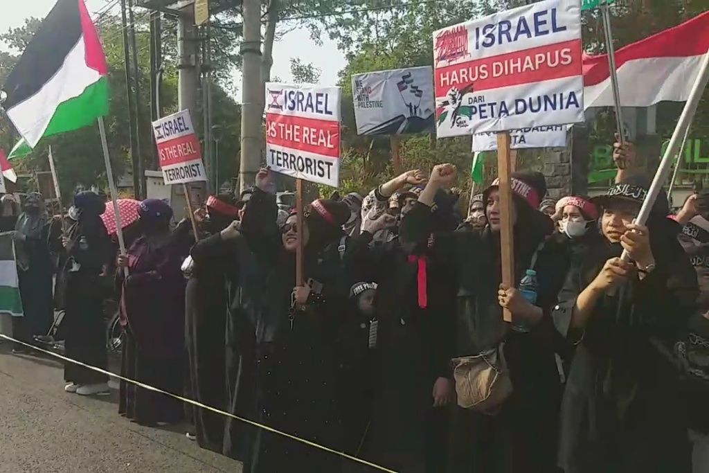 Aksi Solidaritas Untuk Palestina Digelar Di Bangil Pasuruan - Akurat Jatim