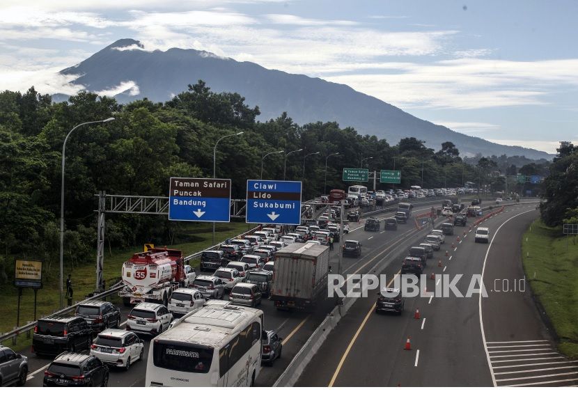 Jalur Puncak Bogor.