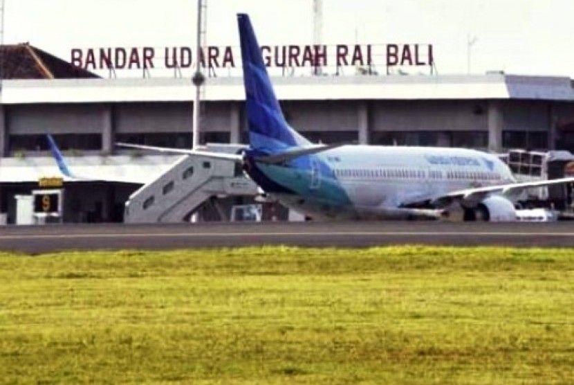 Bandara I Gusti Ngurah Rai Bali. Ada 58 penerbangan pesawat rute Bali Jakarta dari Bandara I Gusti Ngurahrai Bali, Jumat, 24 November 2023.