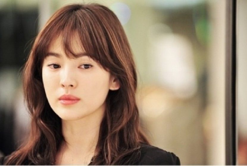 Artis Korea, So Hye Kyo. Memiliki kulit glowing, mulus dan bersih seperti artis korea ternyata mudah, cukup menjaga asupan makanan bergizi.