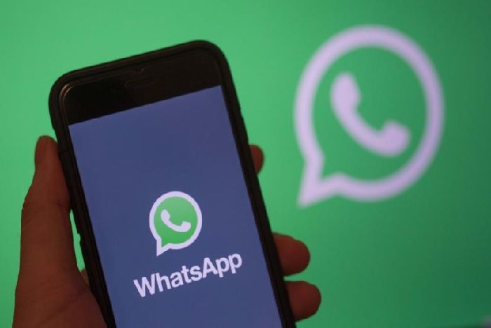 WhatsApp. Ada cara membaca pesan tanpa harus membuka WA.