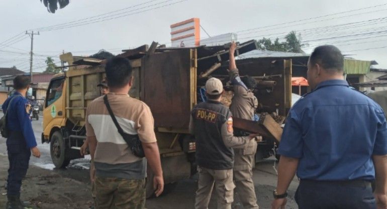 Tegas Satpol Pp Kepahiang Bongkar Paksa Lapak Pkl Berikut Ini