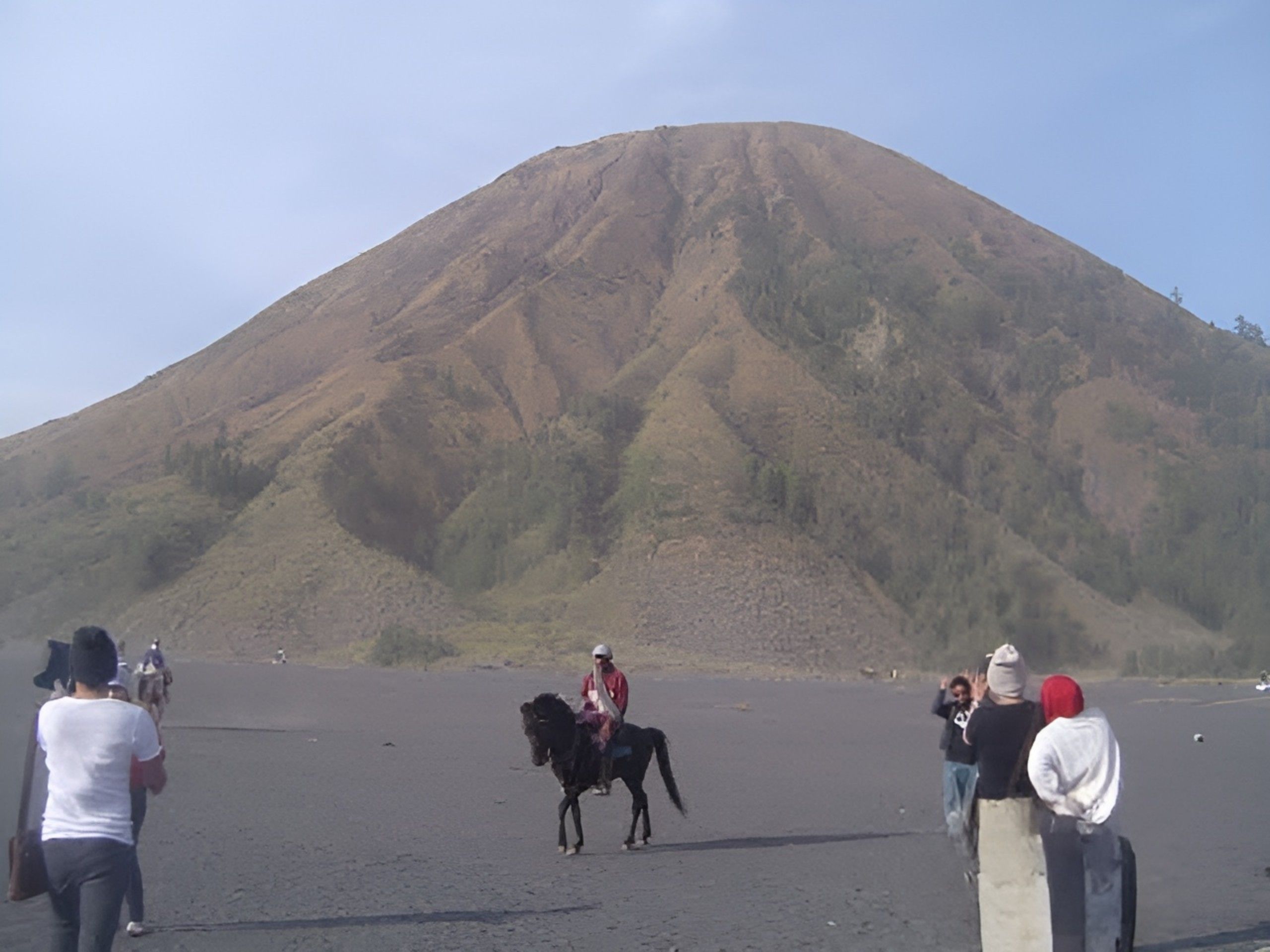 Penuh Kisah Mistis, Gunung Bromo Merupakan Kerajaan Gaib Para Dewa ...