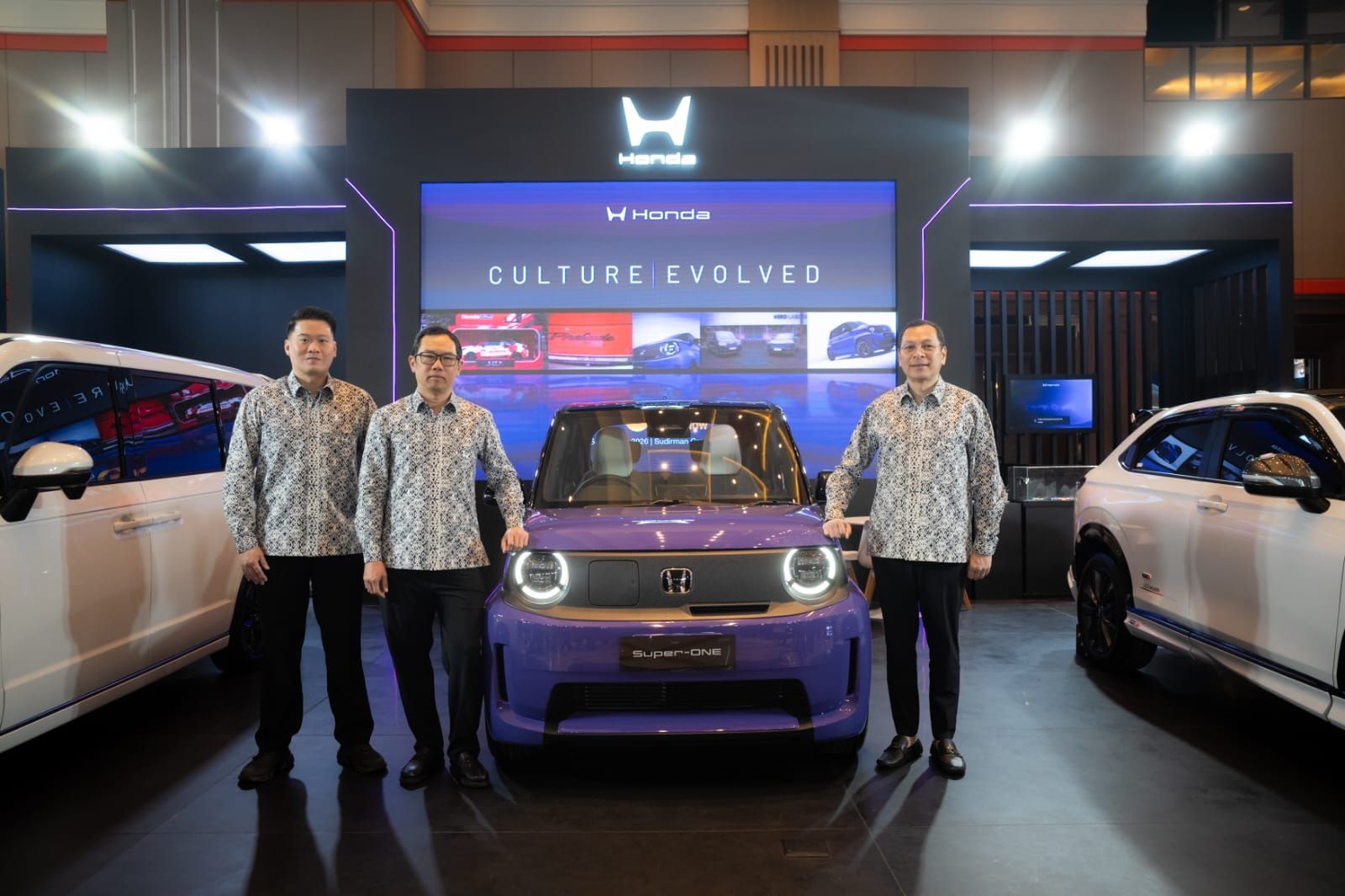  Honda Bawa Semangat “Culture. Evolved.” ke GIIAS Bandung 2026 melalui Super-ONE   dan HR-V Mugen