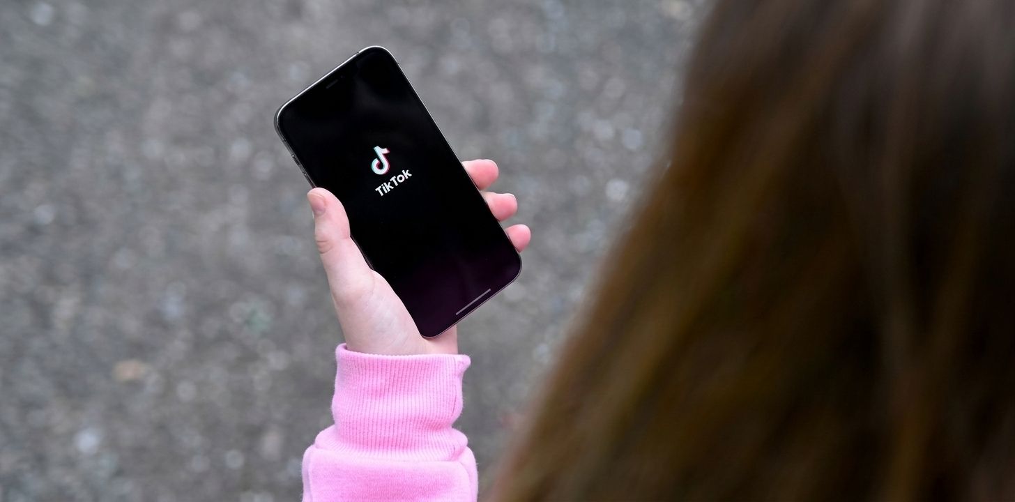 Gimana Sih Cara Algoritma TikTok Bikin Lagu Jadi Viral?