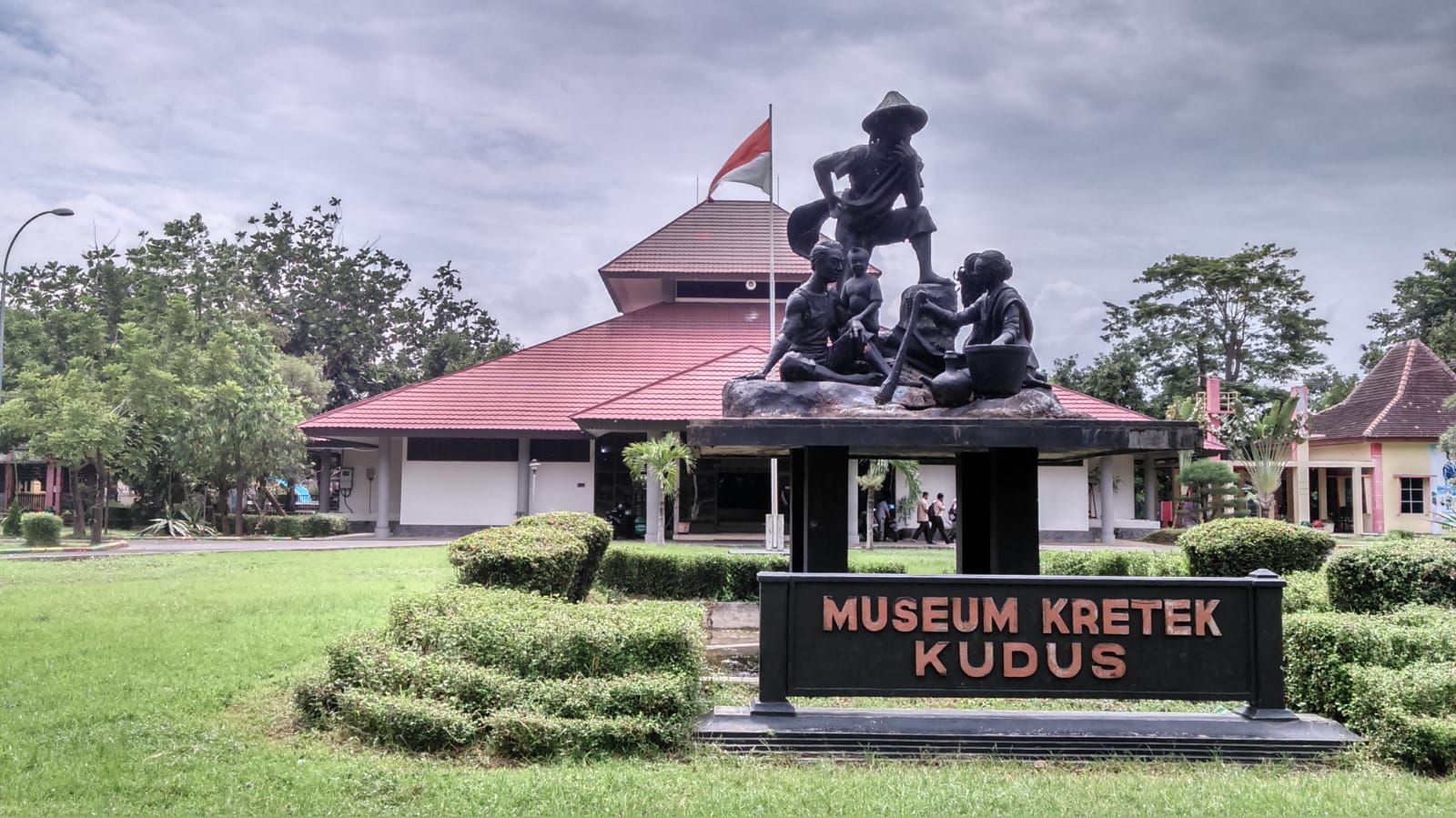 Jadi Lokasi Syuting Film Gadis Kretek Yuk Sambangi Museum Kretek Di Kudus Ini Sejarah Penamaan 6780