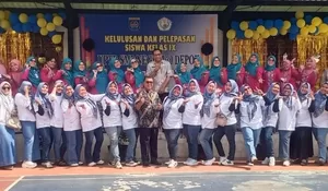Haru Biru Pelepasan Peserta Didik SMPN 30 Depok : 196 Siswa Raih Capaian Luar Biasa, Rayakan dengan Kesederhanaan 