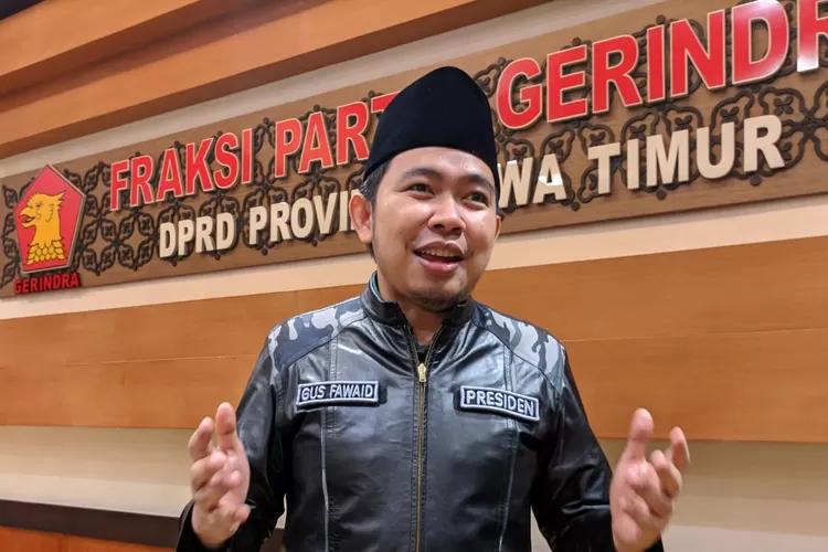 Berikut profil Bupati Jember Muhammad Fawait, S.E., M.Sc., atau Gus Fawait yang menerima pujian dari Kemendagri atas program Wadul Guse. (Dok. Kominfo Jatim)