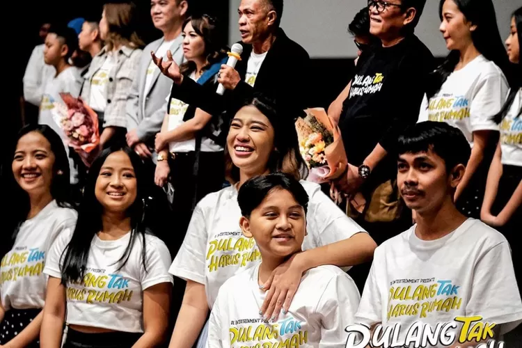 Pulang Tak Harus Rumah