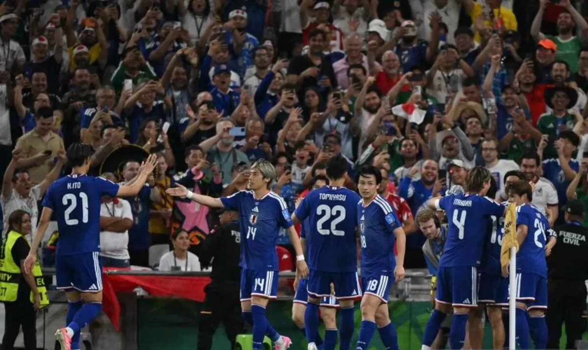 Jepang Hancurkan Tunisia 4-0, Samurai Biru Jaga Asa ke Fase ...