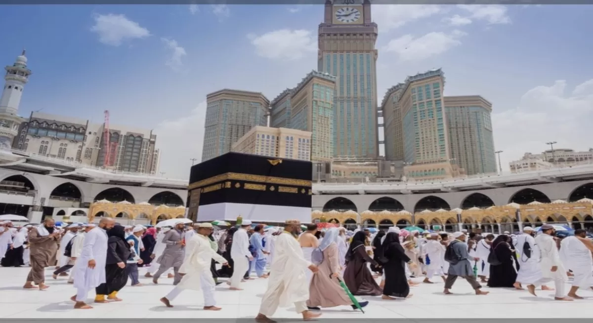 Ibadah Umrah Adalah Ibadah Fisik: Mengapa Jalan Kaki 30 Menit Sehari Adalah Investasi Terbaik Anda Menuju Baitullah? (Google lens)