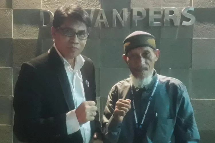 Wakil Sekretaris DPP PJS, Budi Dako (kanan) saat bersama Ketua Umum DPP PJS. (Foto: IST).