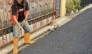 Pengaspalan dan Drainase di Baktijaya Depok Rampung