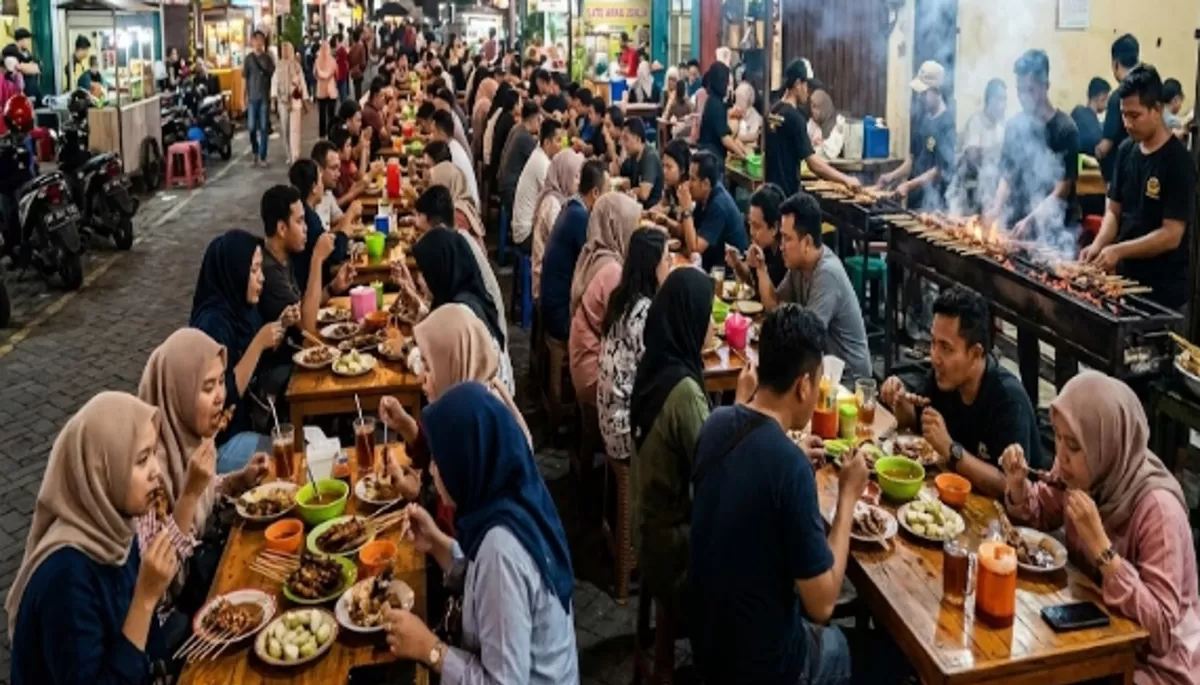 Kuliner di Yogya selama Lebaran selalu antre. (Nano Banana)
