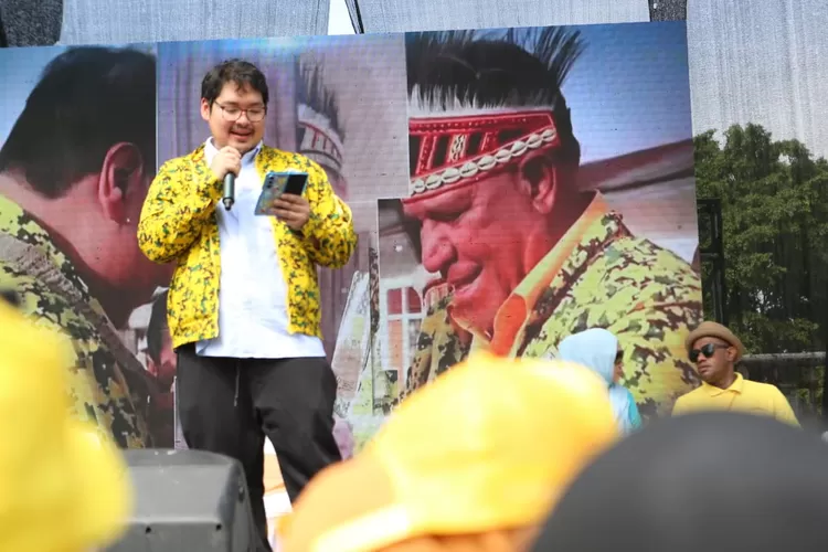 Ravindra Airlangga menyebutkan program makan siang gratis dapat menghilangkan kasus stunting di Indonesia.