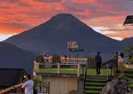 Mutiara Pagi: Tangan Langit (Bagian 2219)