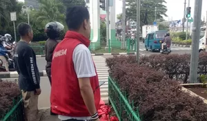 Bendera PDI Perjuangan di Depok Dicopot, Hendrik Tangke Allo : Saya Laporkan ke Bawaslu dan KASN 