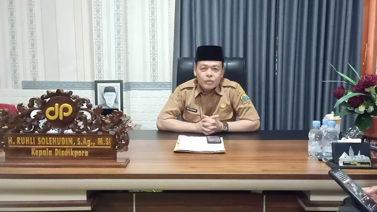 Kepala Disdikpora Kabupaten Cianjur, Ruhli Solehudin. (FOTO: Ist)