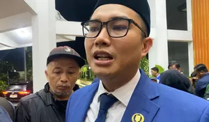 Rudy Susmanto-Jaro Ade Diminta Tuntaskan 7.574 Sekolah Rusak